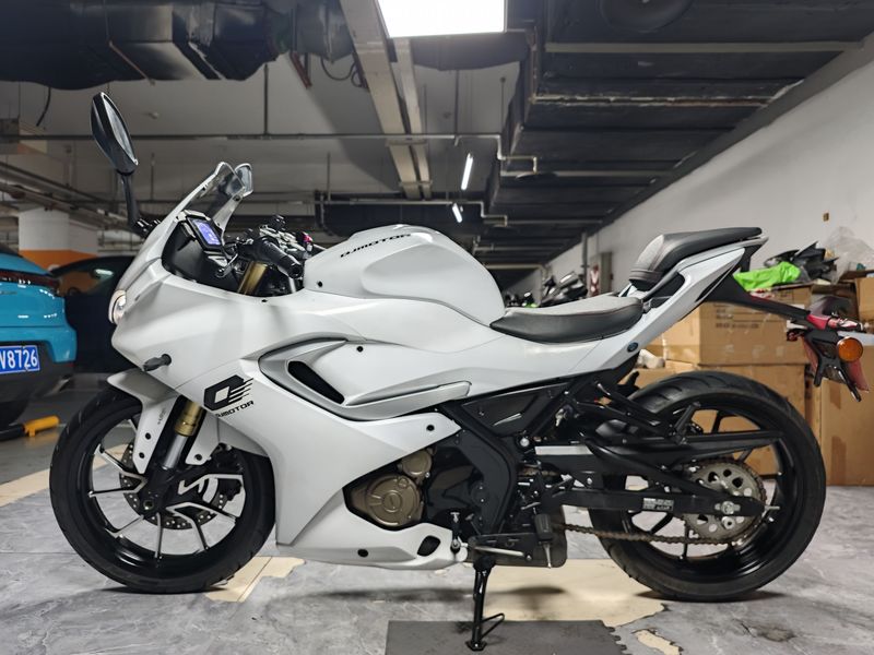 二手QJMOTOR赛250