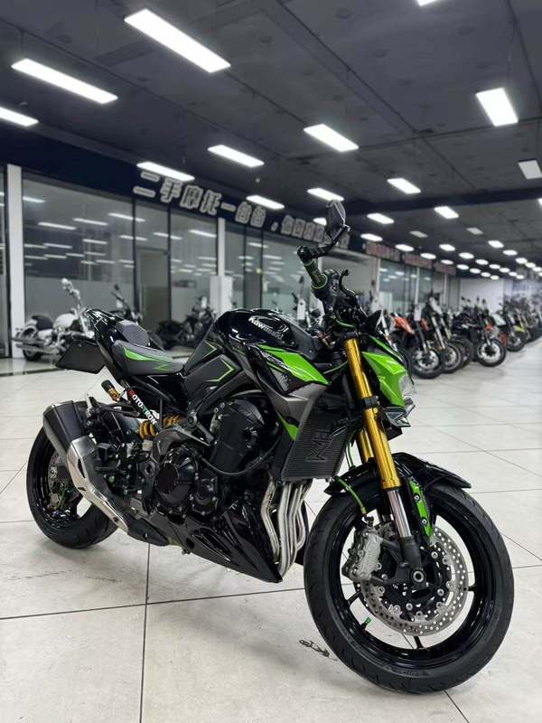 二手川崎Z900