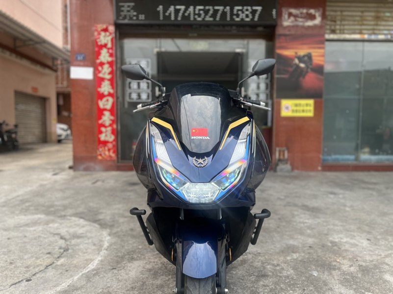 二手五羊本田PCX