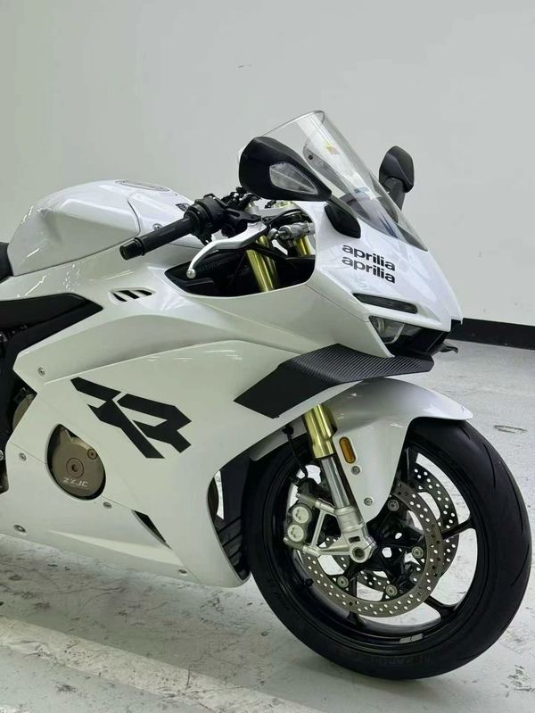 二手张雪机车500RR