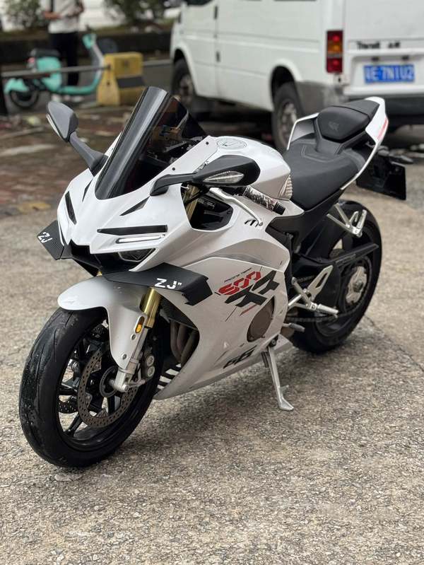 二手张雪机车500RR