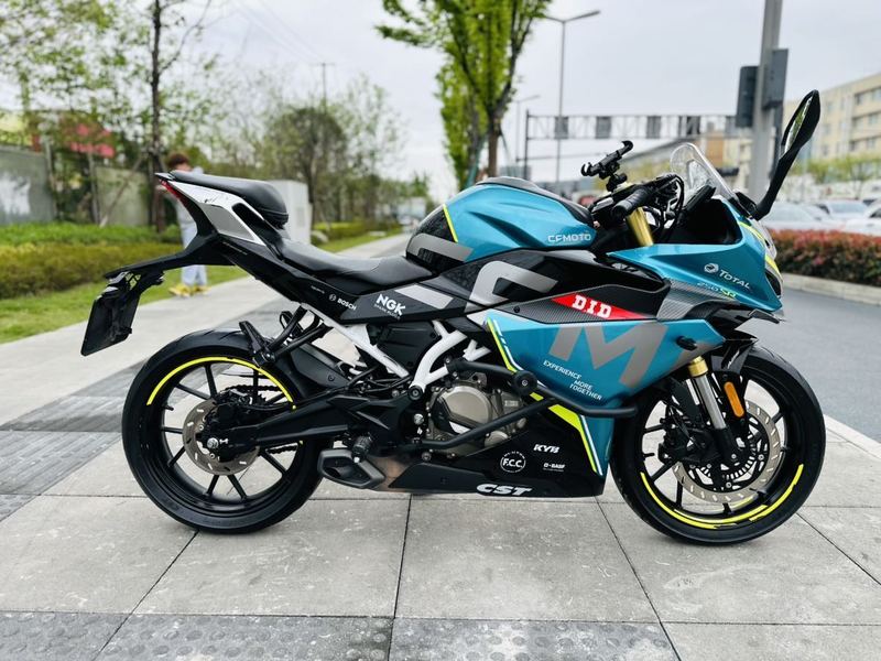 二手春风250SR