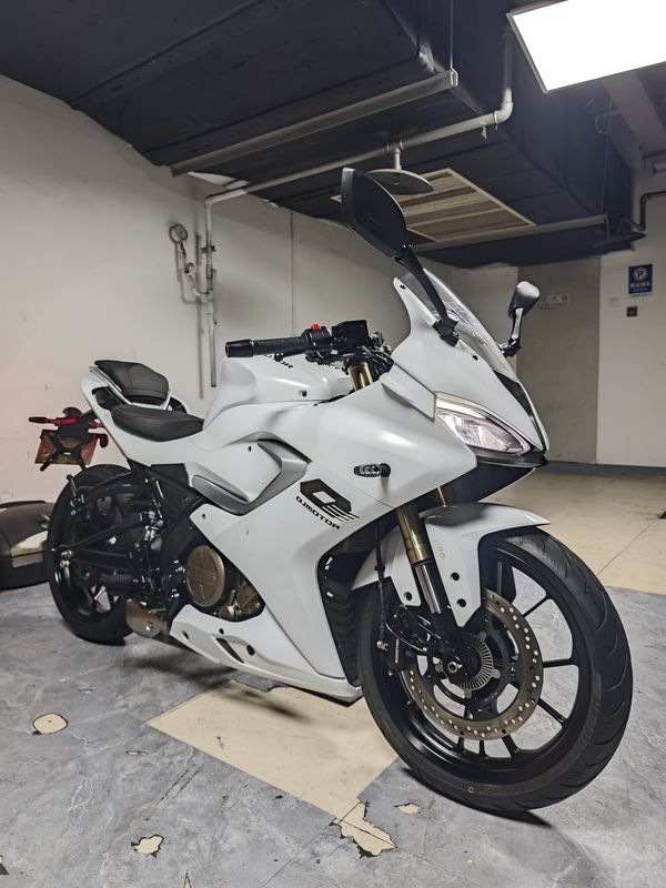 二手QJMOTOR赛250