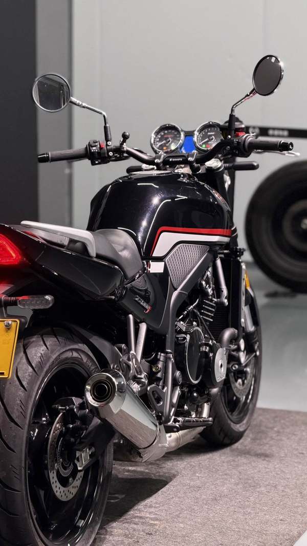 二手张雪机车500F