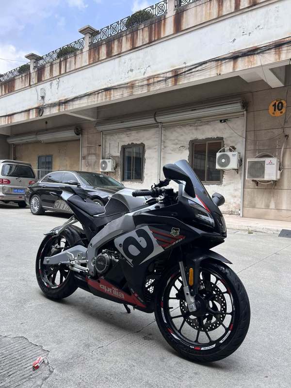 二手宗申阿普利亚GPR250R