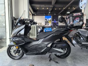 二手五羊本田PCX