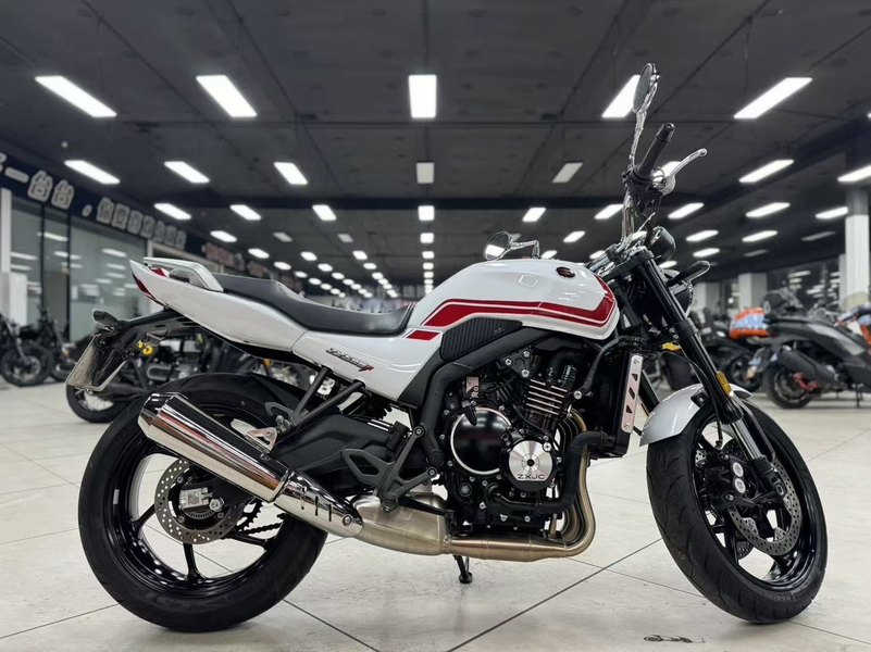 二手张雪机车500F