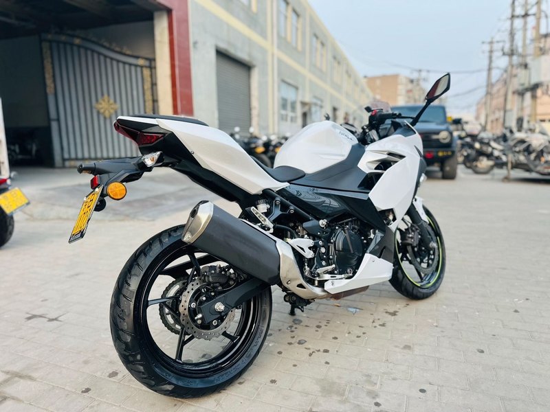 二手川崎Ninja 400