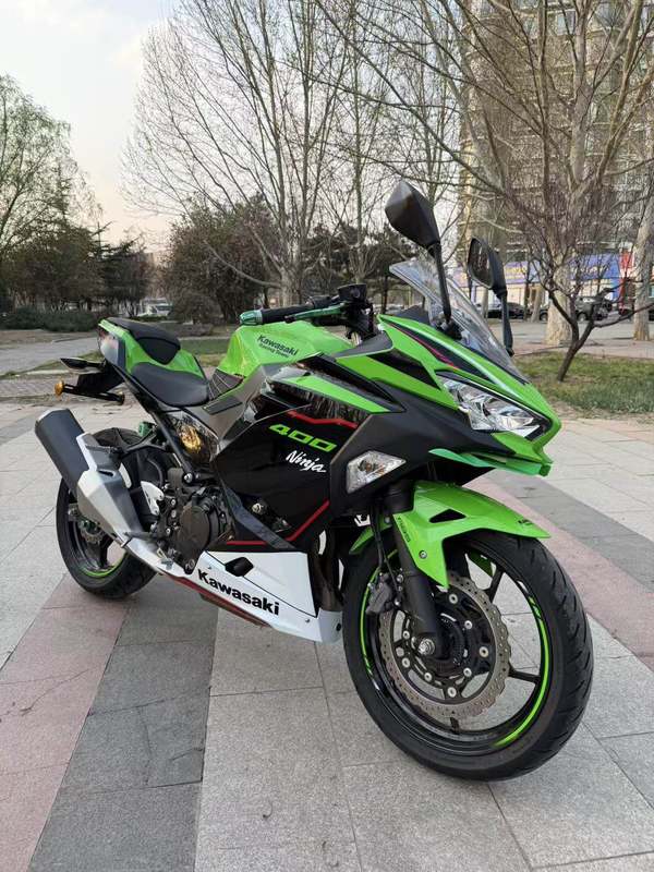 二手川崎Ninja 400