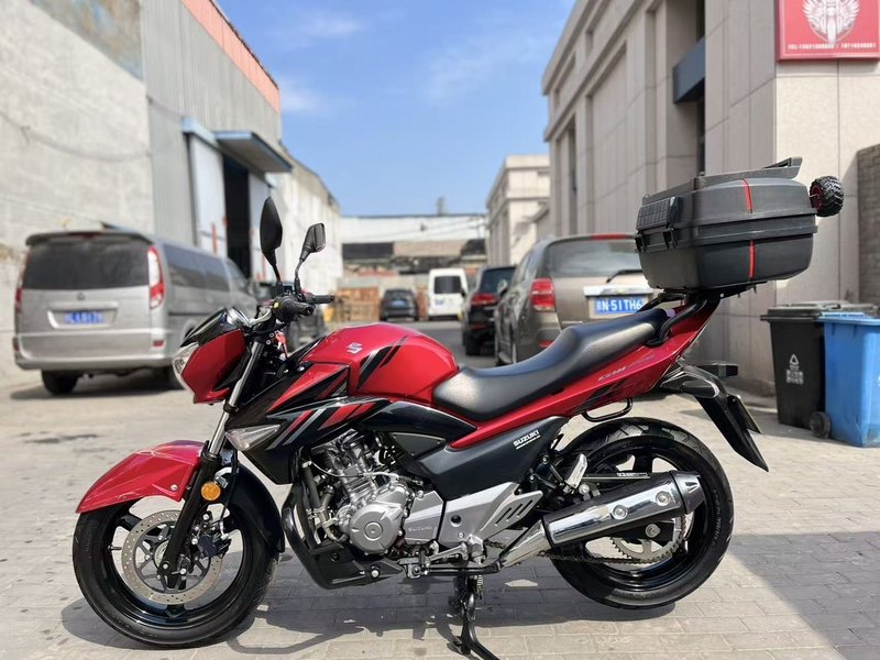 二手豪爵铃木骊驰 GW250