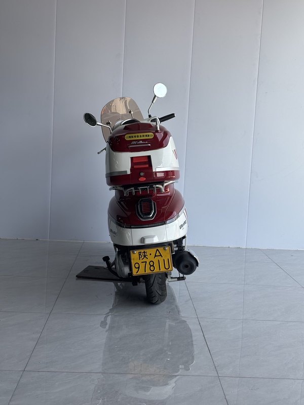 二手南方梦拉丽莎 飞戈