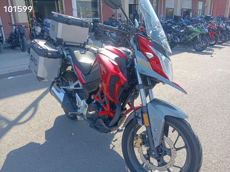 二手五羊本田猛鸷 CB190X