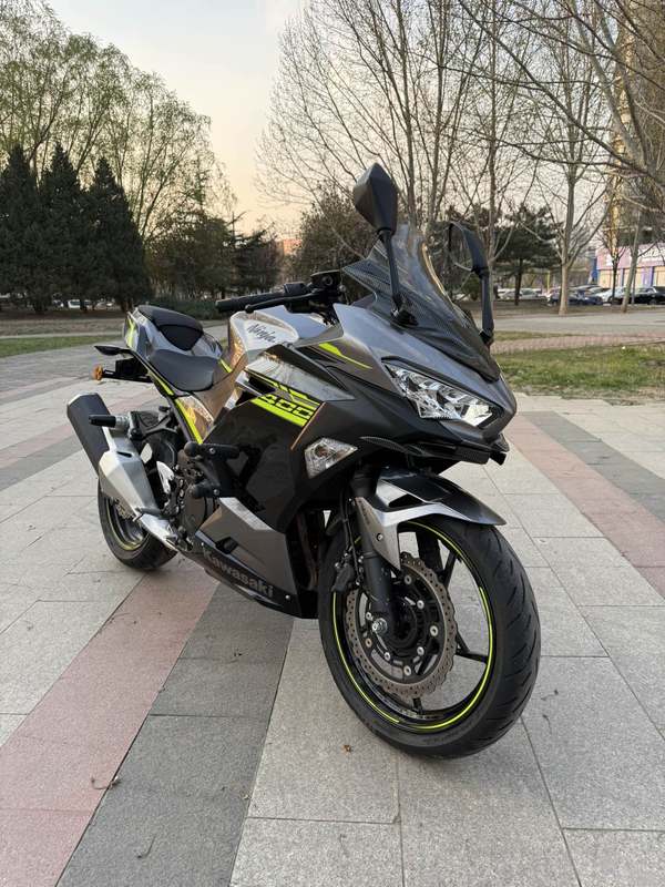 二手川崎Ninja 400