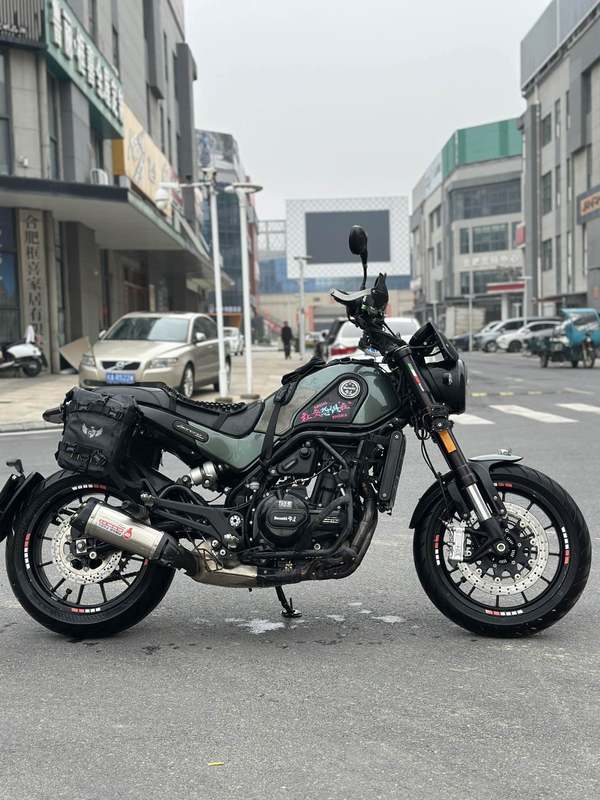 二手贝纳利幼狮 Leoncino 500