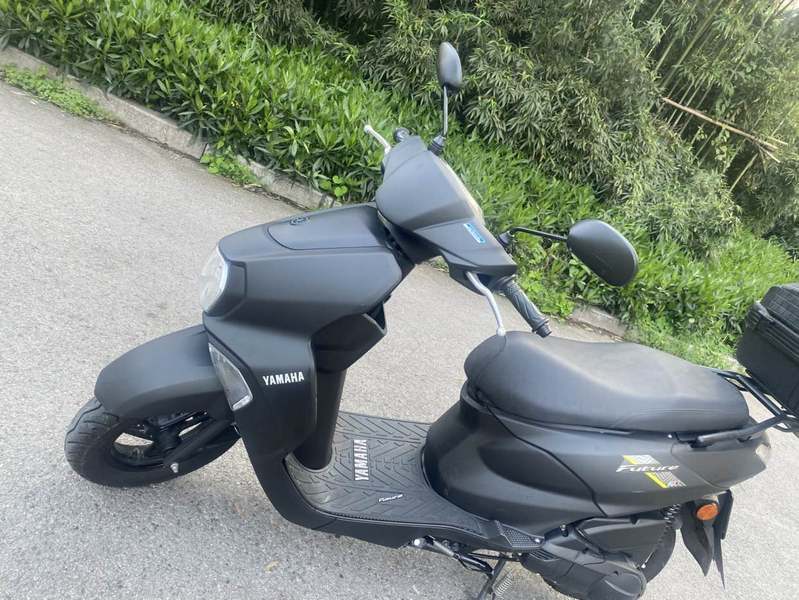 二手建设雅马哈旭鹰125