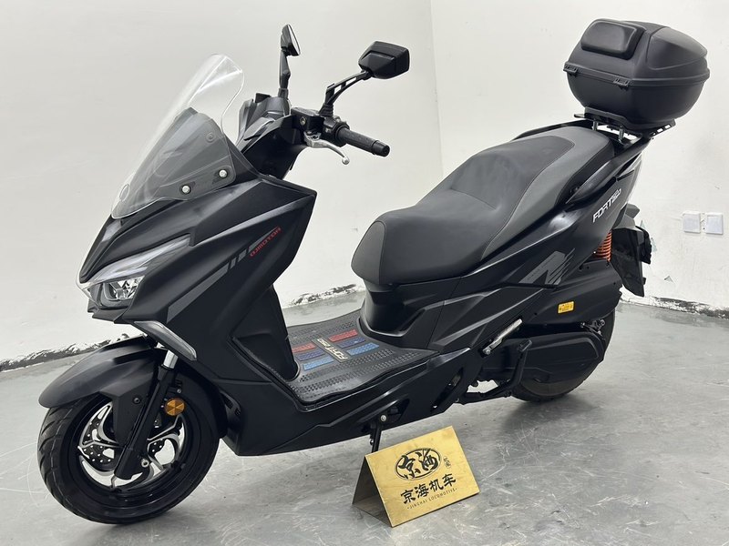 二手QJMOTOR鸿250