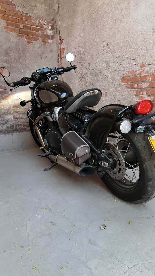 二手凯旋Bonneville Bobber