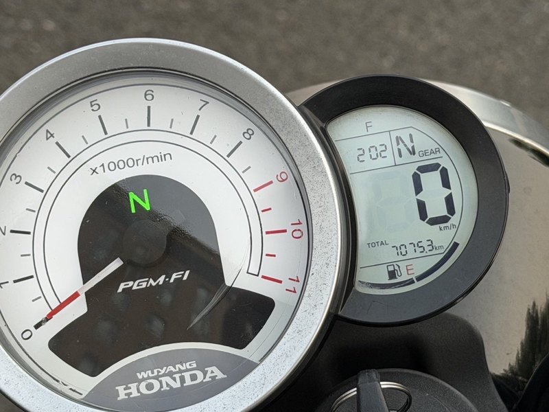 二手五羊本田鸷道 CB190SS