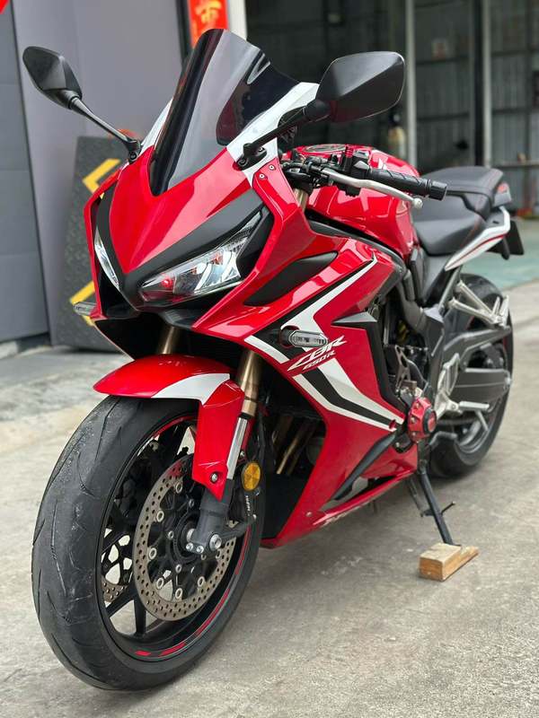 二手本田CBR650R