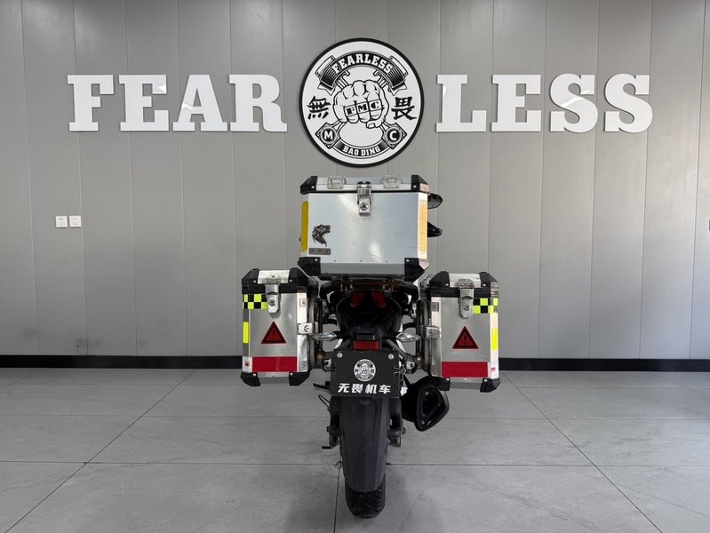 二手五羊本田猛鸷 CB190X