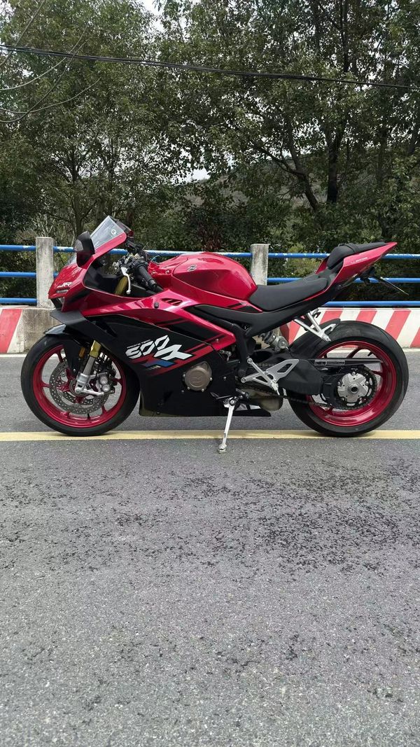 二手张雪机车500RR
