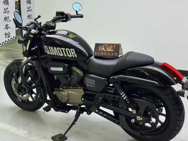 二手QJMOTOR闪300