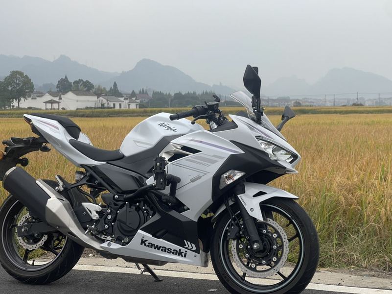 二手川崎Ninja 400