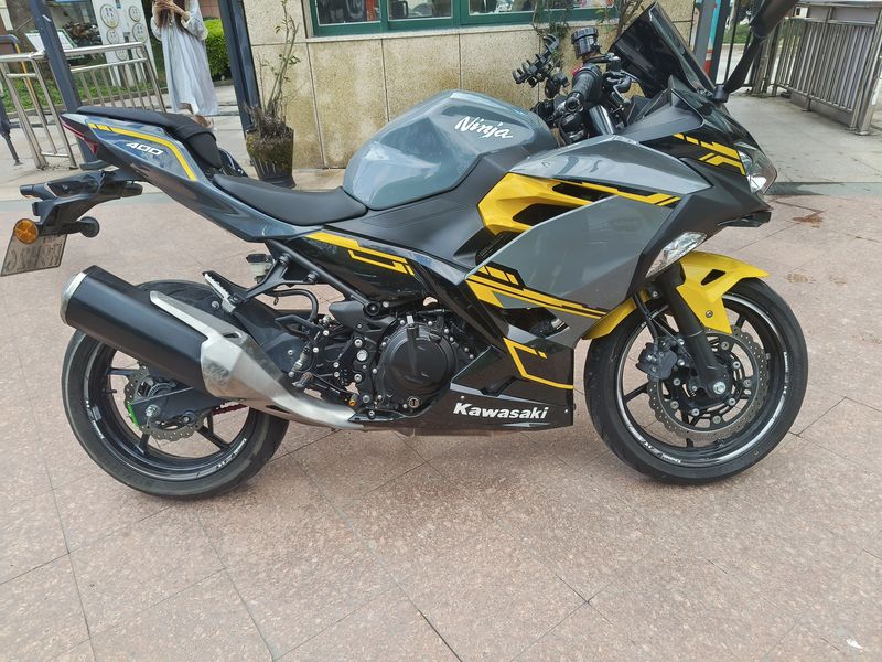 二手川崎Ninja 400