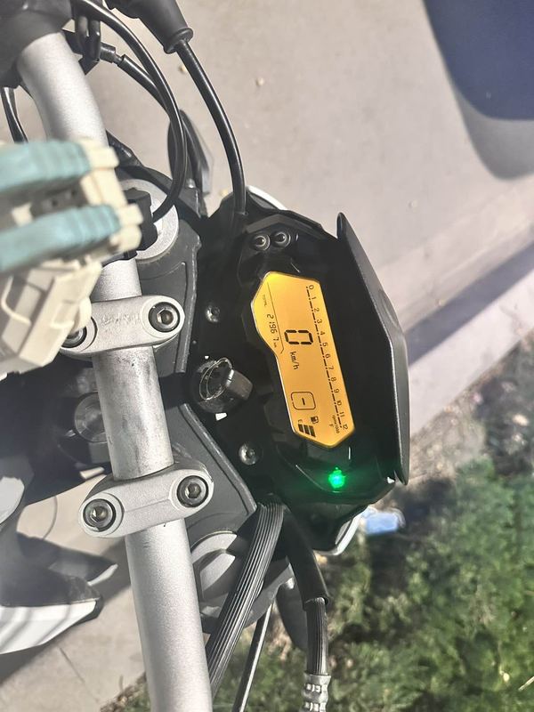 二手贝纳利红宝龙 TNT150i