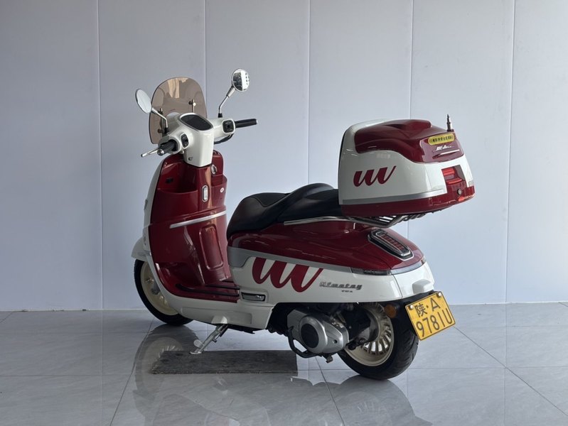 二手南方梦拉丽莎 飞戈