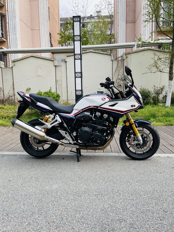 二手本田CB1300 Super Bol D'or