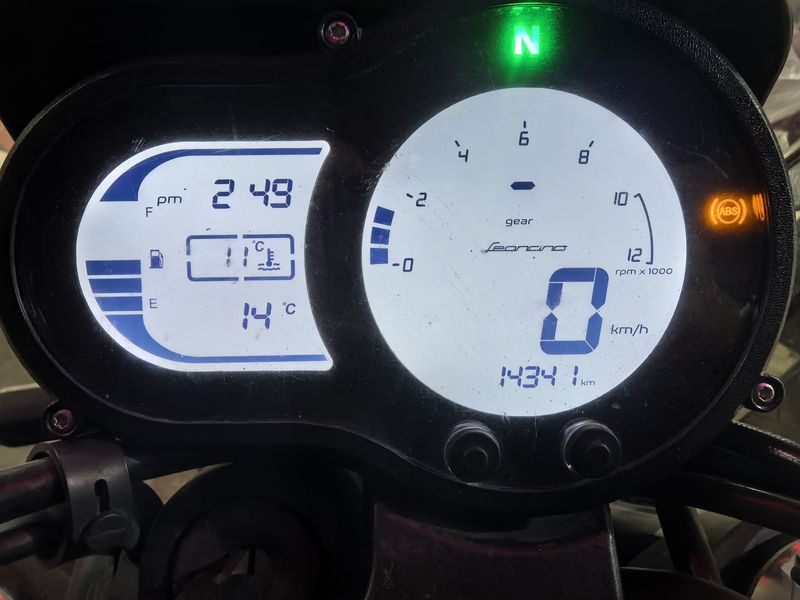 二手贝纳利幼狮 Leoncino 500