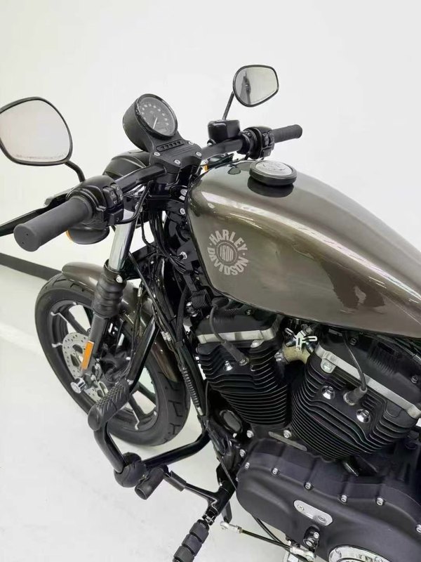 二手哈雷戴维森Iron883 硬汉