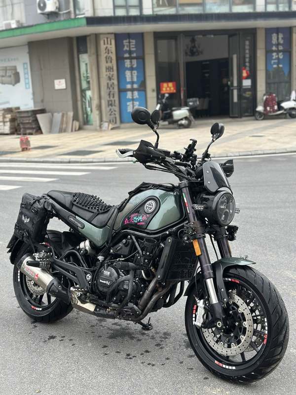 二手贝纳利幼狮 Leoncino 500