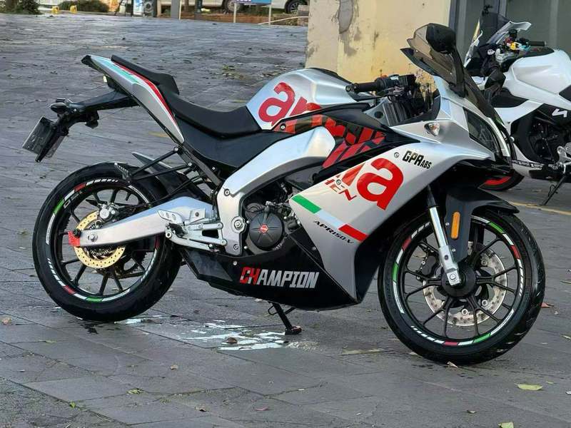 二手宗申阿普利亚GPR150R