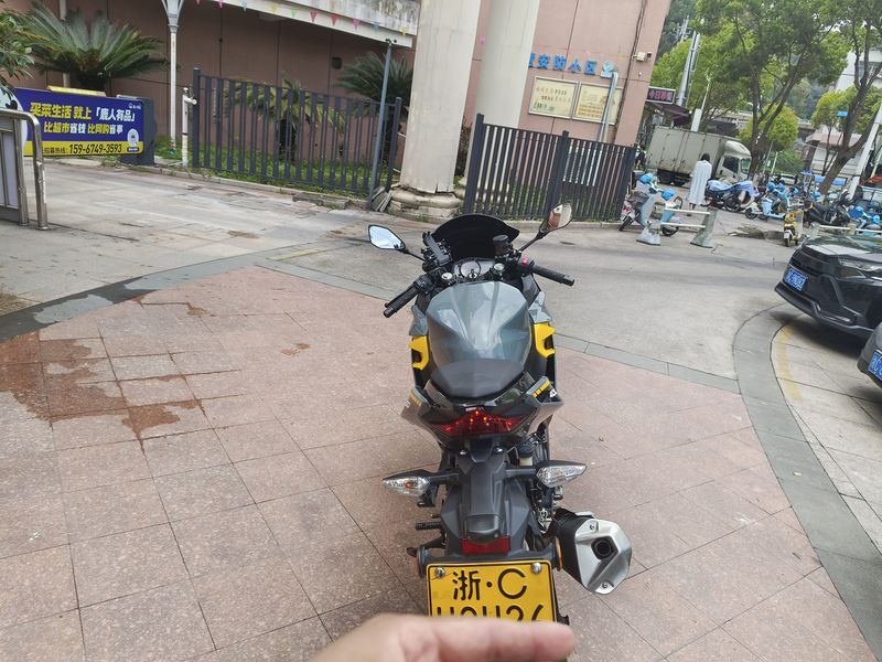 二手川崎Ninja 400