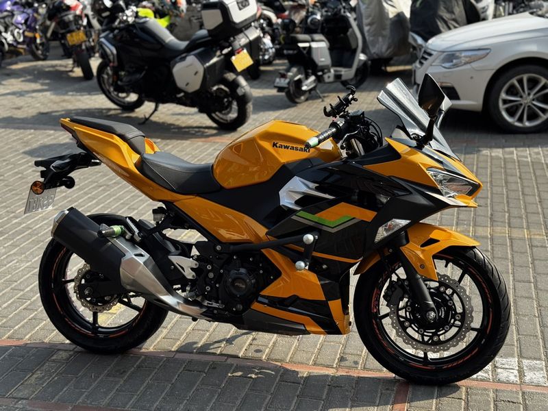 二手川崎Ninja 400