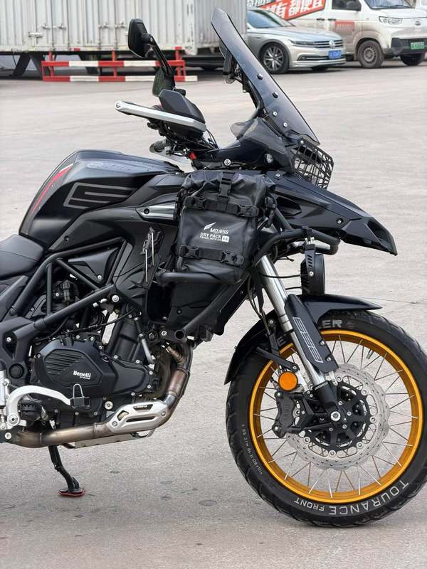 二手贝纳利TRK552