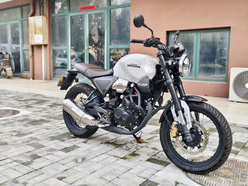 二手五羊本田鸷道 CB190SS