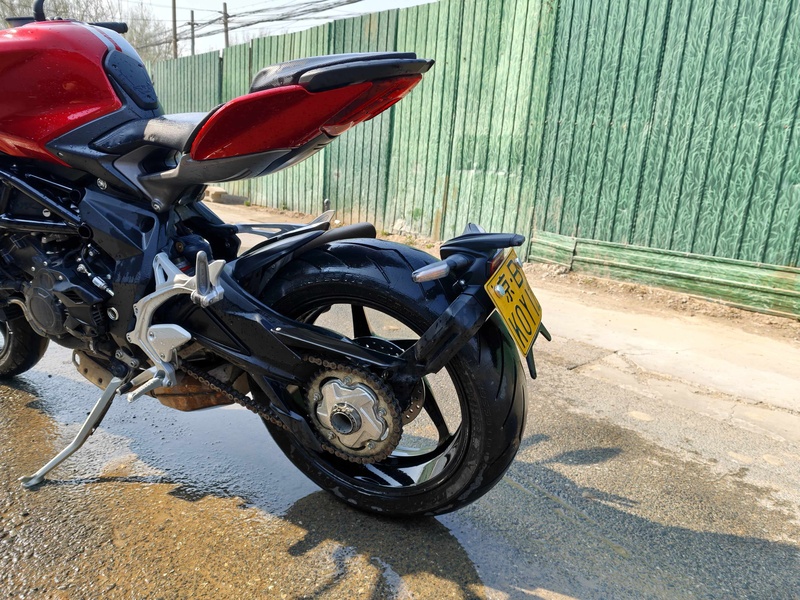 二手奥古斯塔Brutale 800