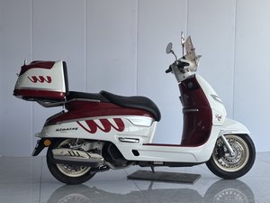 二手南方梦拉丽莎 飞戈