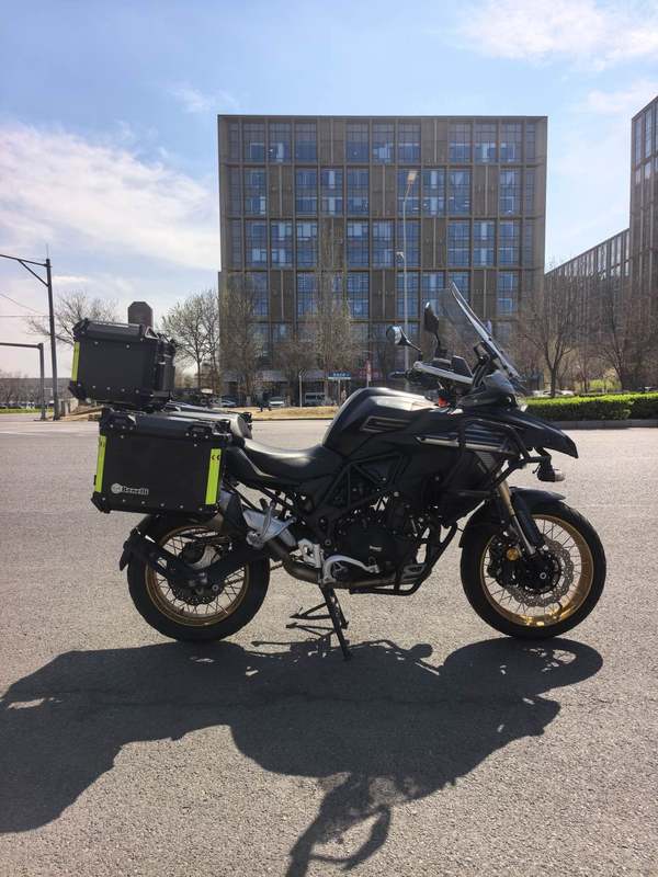 二手贝纳利TRK552