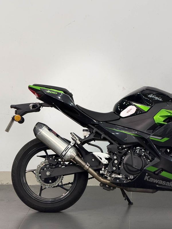 二手川崎Ninja 400