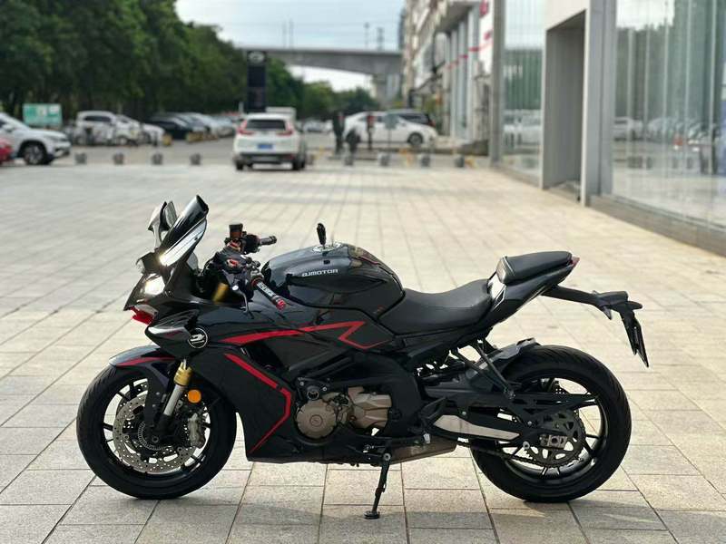 二手QJMOTOR赛600