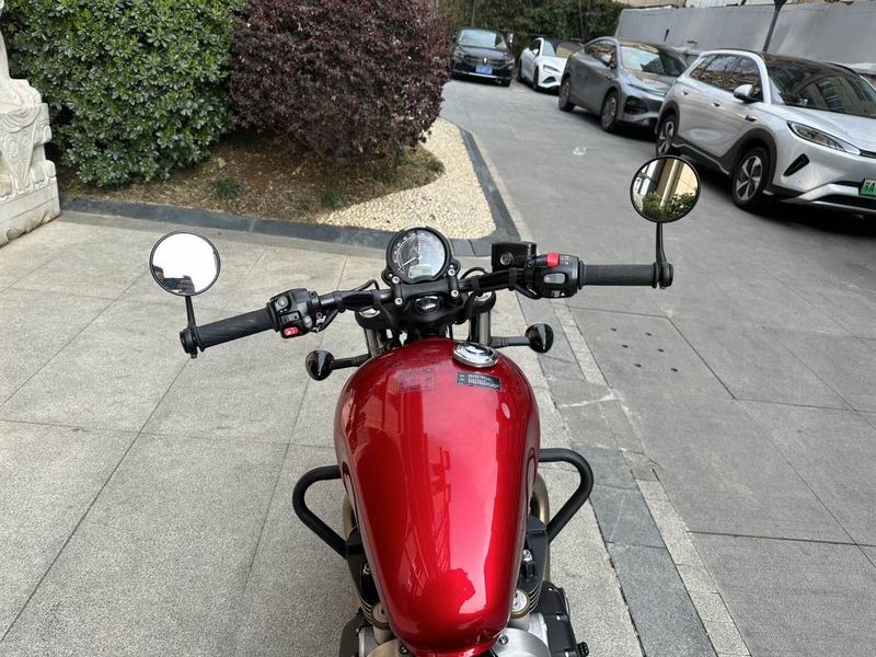 二手凯旋Bonneville Bobber