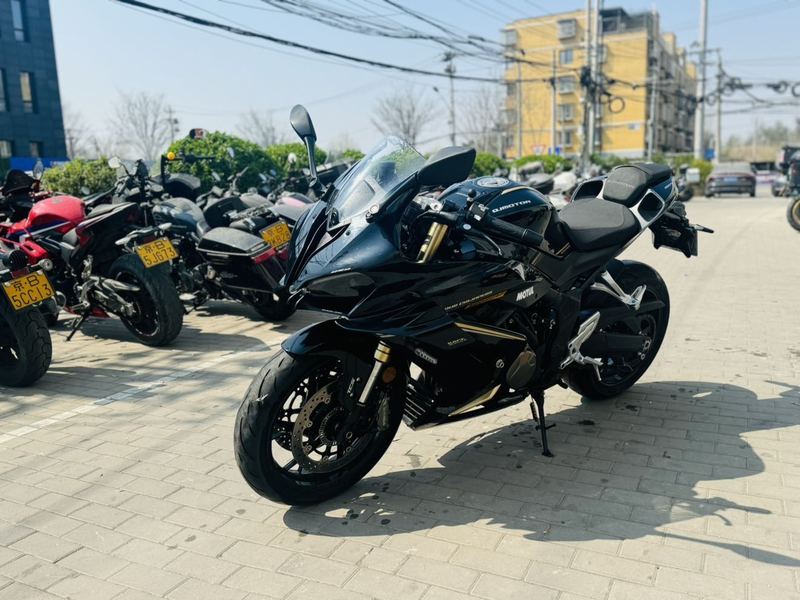 二手QJMOTOR赛800
