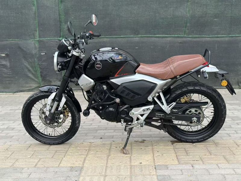 二手五羊本田鸷道 CB190SS