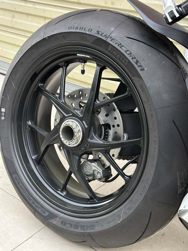 二手杜卡迪Panigale V4