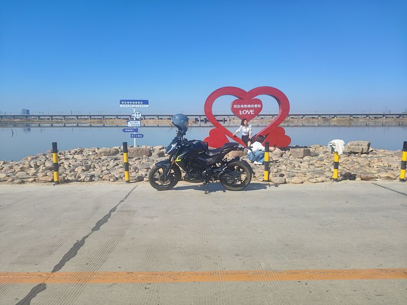 二手贝纳利小迅龙 BN150S