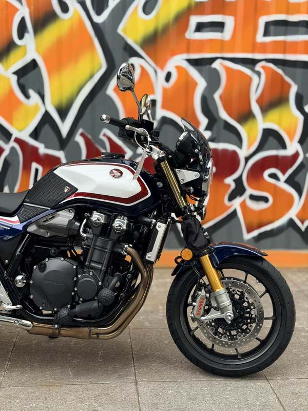 二手本田CB1300 Super Four